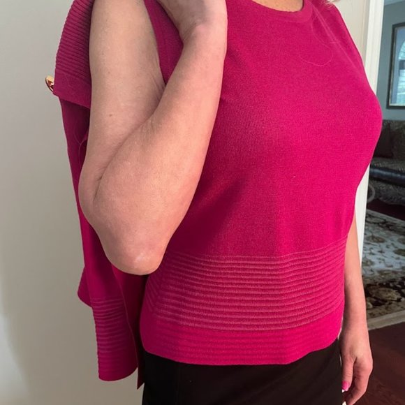 ST JOHN Fuchsia Pink Wool/Rayon Cardigan Sweater and Sleeveless Top, Size S - Picture 9 of 11